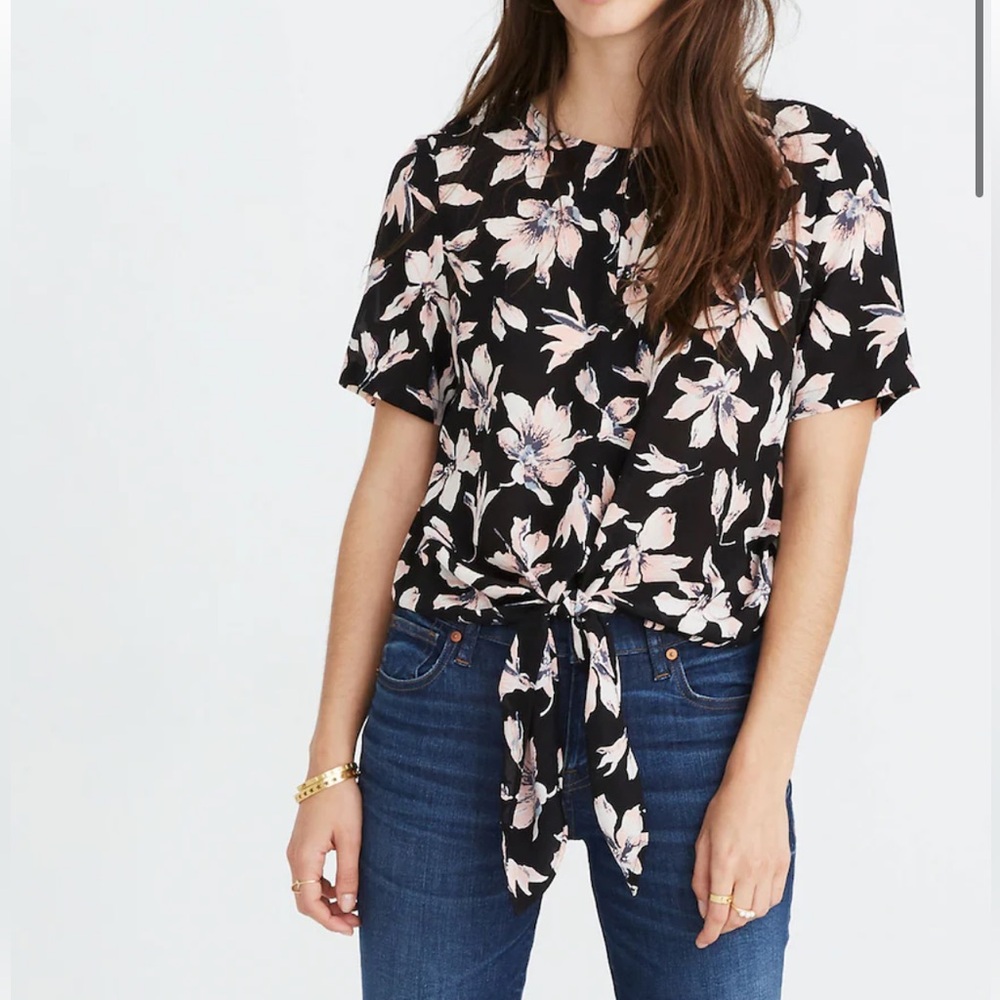 Madewell silk button back tee in winter orchid size S